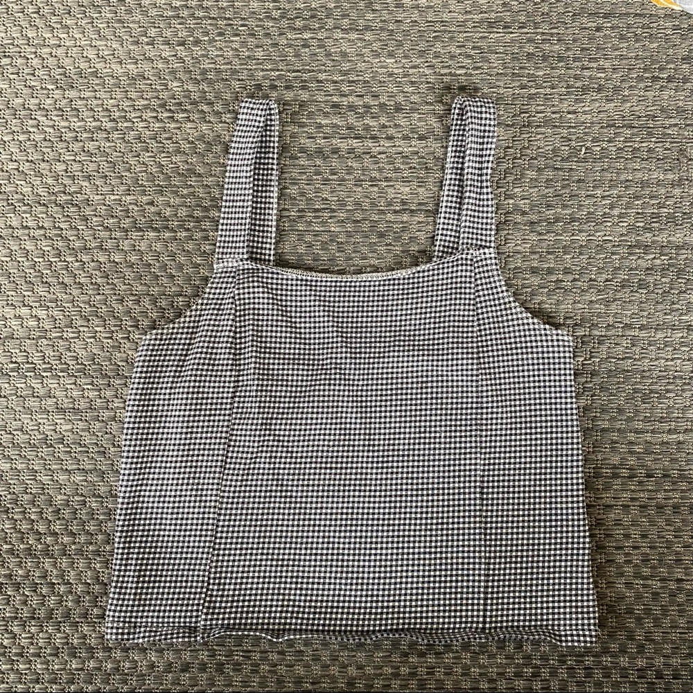 American Eagle black and white gingham top